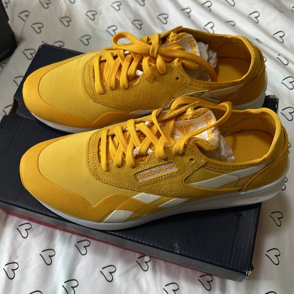 New women’s Reebok cl nylon sp size 8.5 - Picture 2 of 3